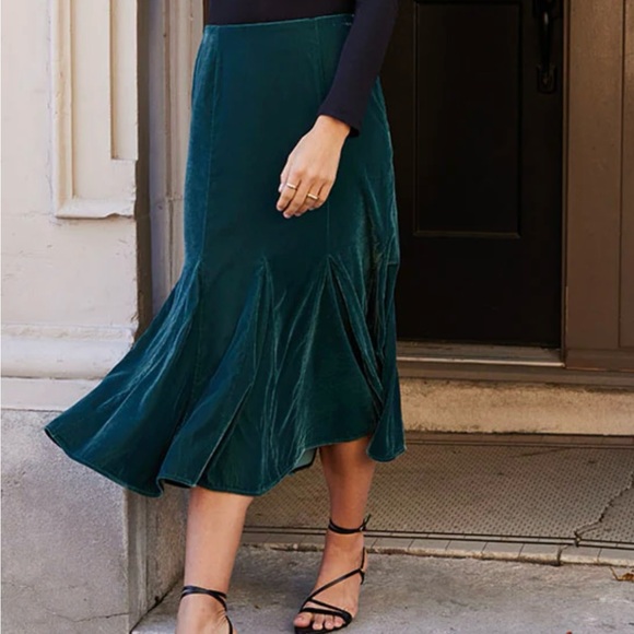90’s Nicole Farhi Deep Emerald Green Pleated Panel Velvet Skirt, Size Medium - Picture 1 of 12